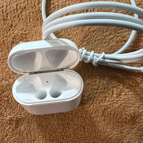 Airpods 2 generation CASE