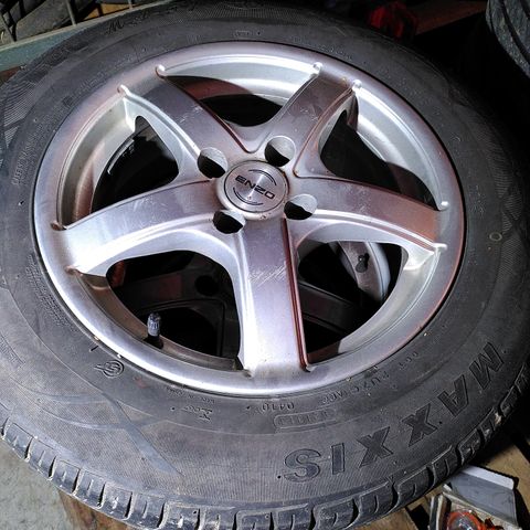 Fiat Strada sommerhjul 195/65R15