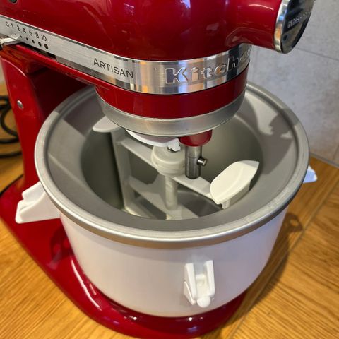 *Ny Pris* kitchenaid iskrembolle