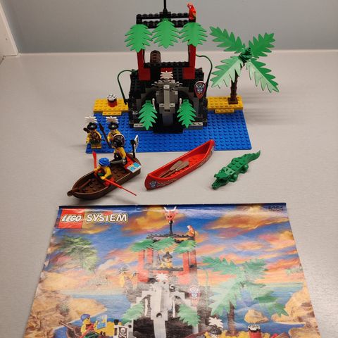 LEGO 6264: Forbidden Cove