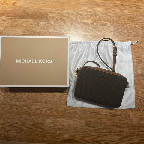 Michael Kors Veske