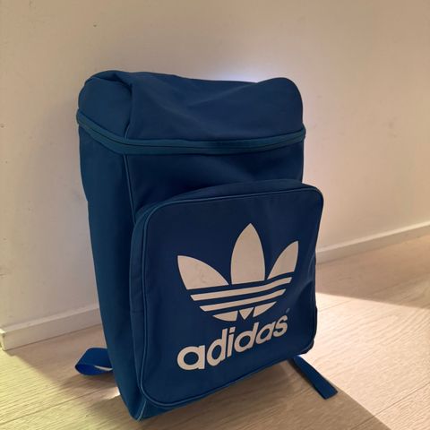 Adidas sekk