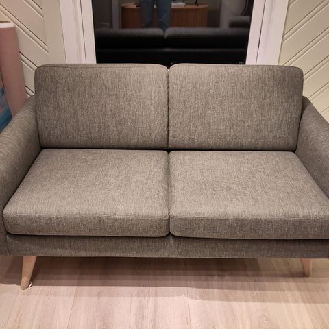 Pent brukt sofagruppe fra Hjellegjerde