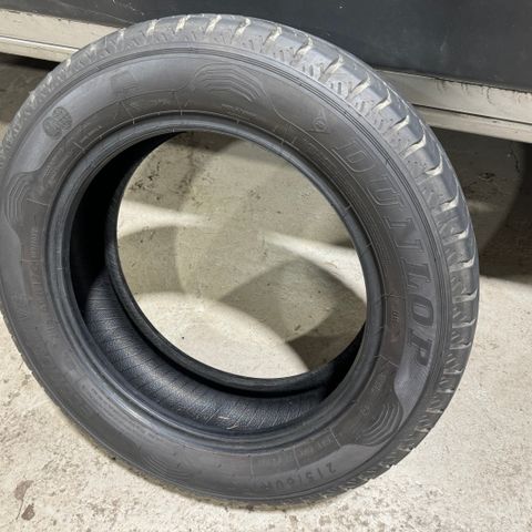 Dunlop Econodrive  215/60 R 17 C