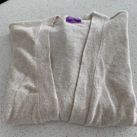 Line of Oslo cardigan