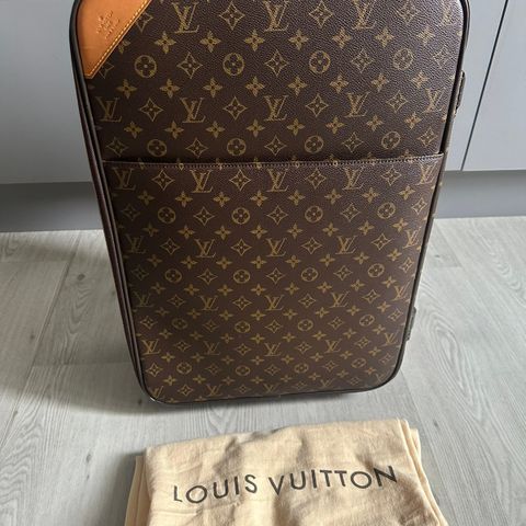 Louis Vuitton Pegase Suitcase 55