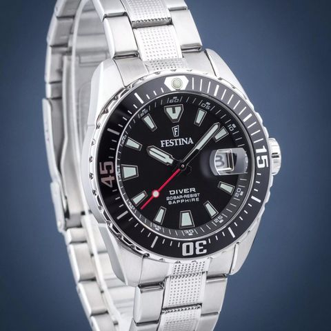 Festina diver