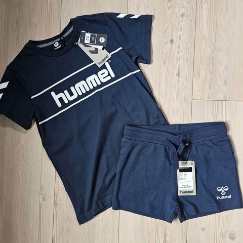 Ny t-skjorte og shorts fra Hummel 8 år