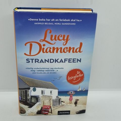 Strandkafeen  - Lucy Diamond