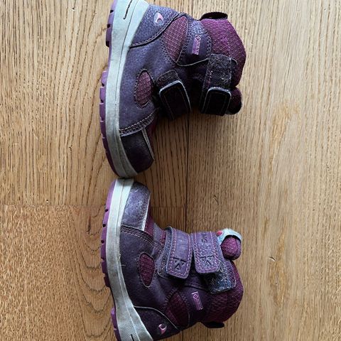 Viking GoreTex-sko i størrelse 23