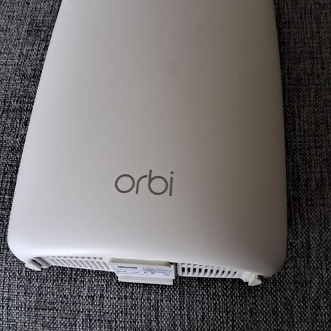 Wifi router Orbi LBR20