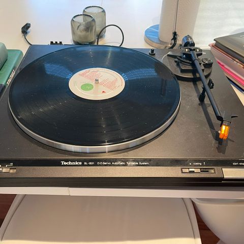 platespiller Technics SL-B31