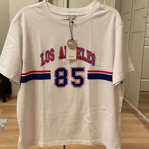 T-skjorte mbyM S/M oversize Los Angeles Ny