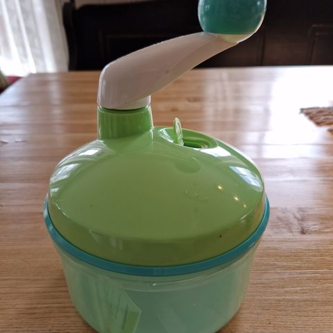 TUPPERWARE  - flott hakker/visper til mange oppgaver