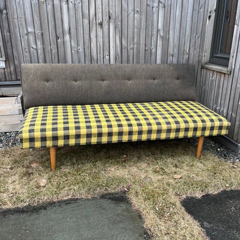 Retro daybed divan sofa