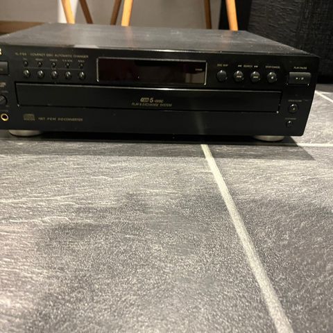 JVC cd spiller