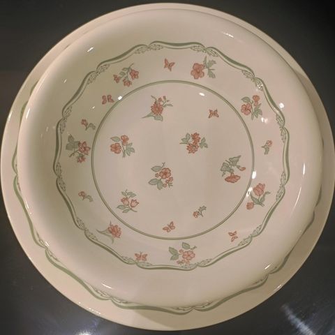 Staffordshire middagstallerkener