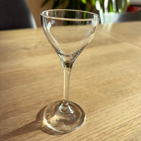 Holmegaard Cabernet glass