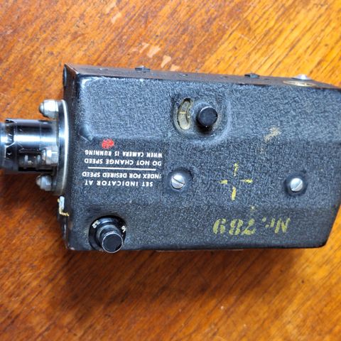 Camera Gun Type N-6 mitraljøsekamera for fly selges (#132)