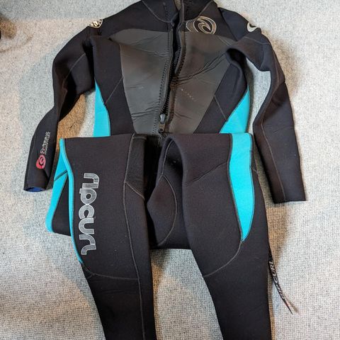 Ripcurl våtdrakt str 10 dame med sko, hette og hansker