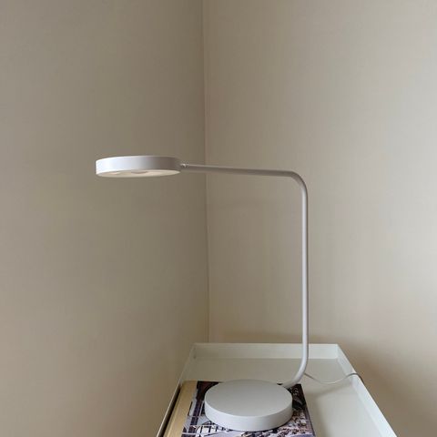 HAY for IKEA: led skrivebordslampe YPPERLIG
