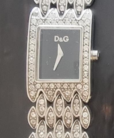 Dolce&Gabbana klokke selges