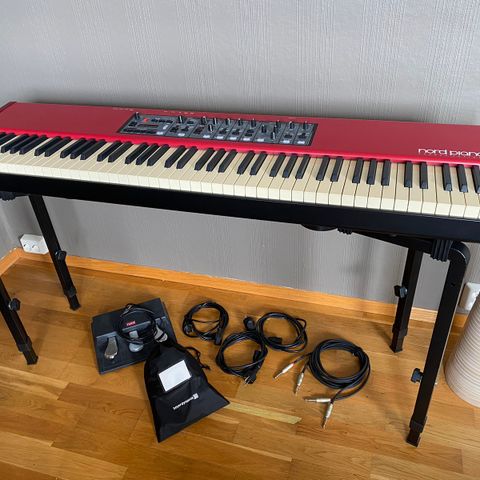 Nord piano 2 hammer action ha88 - Komplett pakke!