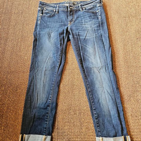 Jacob Cohen fortkortet jeans str.29