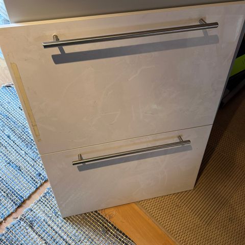 ikea kjøkkenfront høyglans hvit for integrert oppvaskemaskin