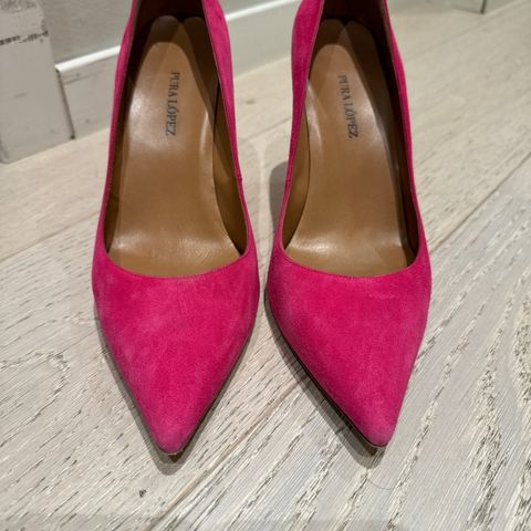 Pura Lopez pumps 38,5