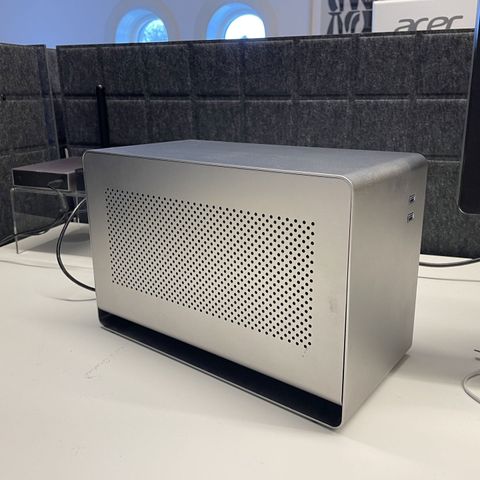 Thunderbolt 3 eGPU/ekstern PCI - Mantiz Venus med AMD RX 580