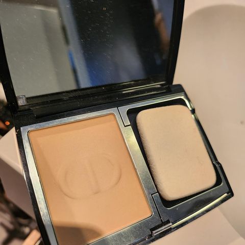 Dior forever natural velvet