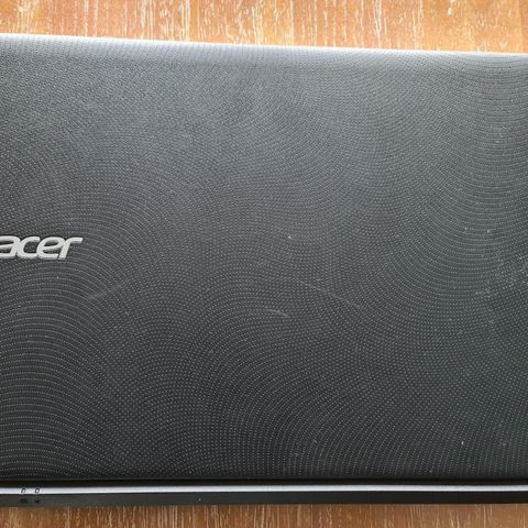 Acer laptop selges