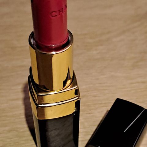 Chanel  lipstick