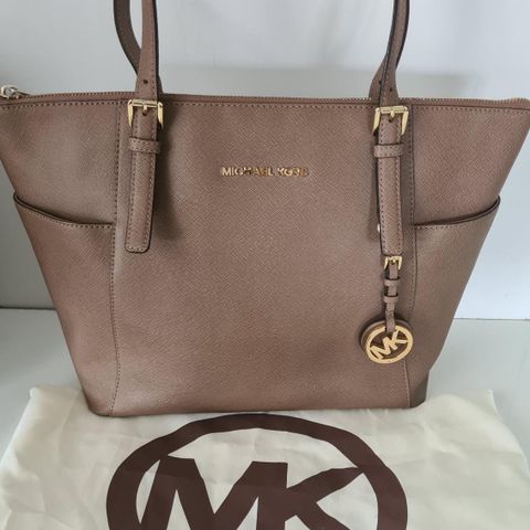 Michael Kors Jet Set Zip-top tote+ dustbag