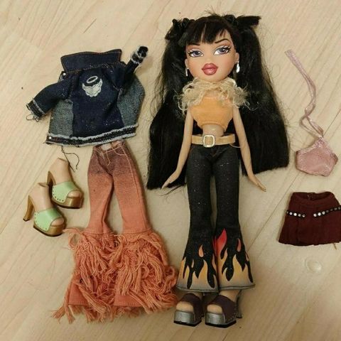 BRATZ Doll Funk N Glow First Edition Jade Mga 2002 edt