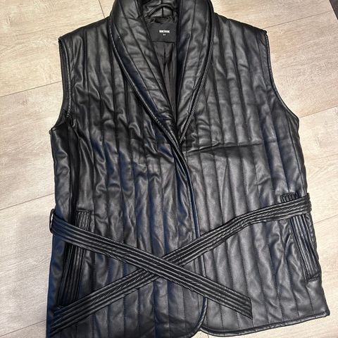 skinn vest