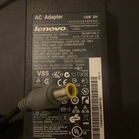 Lenovo IBM DCWP CM-2 OEM 20V 135W Laptop strøm  Adapter