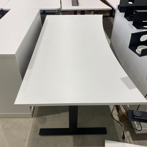 kontorpult skrivebord med hev og senk