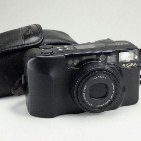 Poor man's X-Pan? Sigma Mini Zoom 105 (Panorama) - Analogt kompaktkamera