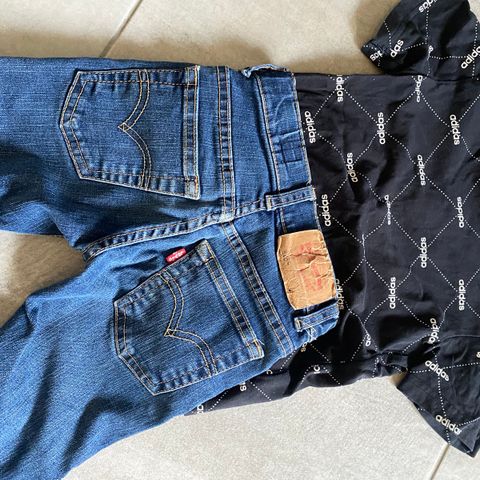 levis