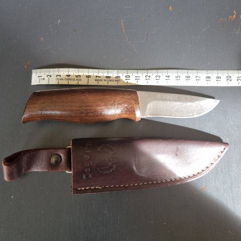 Brusletto 19 cm.