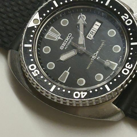 Vintage SEIKO Diver 150  nummer 710119 fra 1976 selges