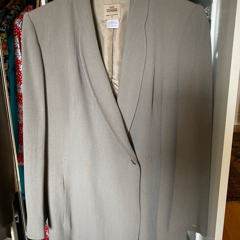 Vintage Blazer str 38 med bukse str 36 fra Sara Sturgeon - Beige brun