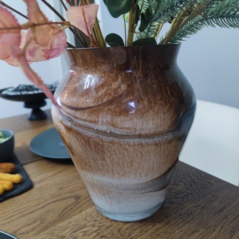 Nydelig vase fra H&M home