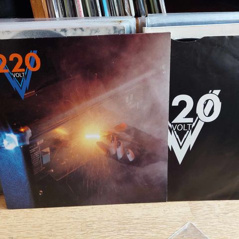 220 Volt – 220 Volt LP svensk heavy metal hard rock