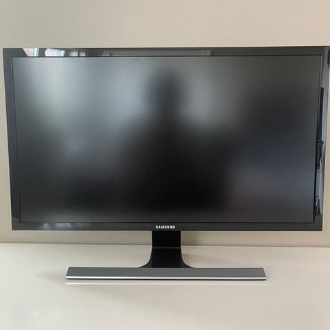 Samsung 28" 4K LED U28E590D