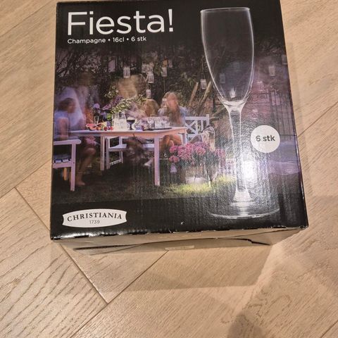 Fiesta champagne glass