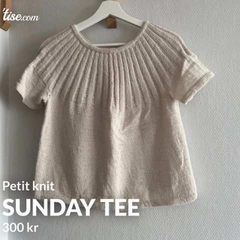 Sunday tee