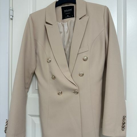 Beige blazer jakke